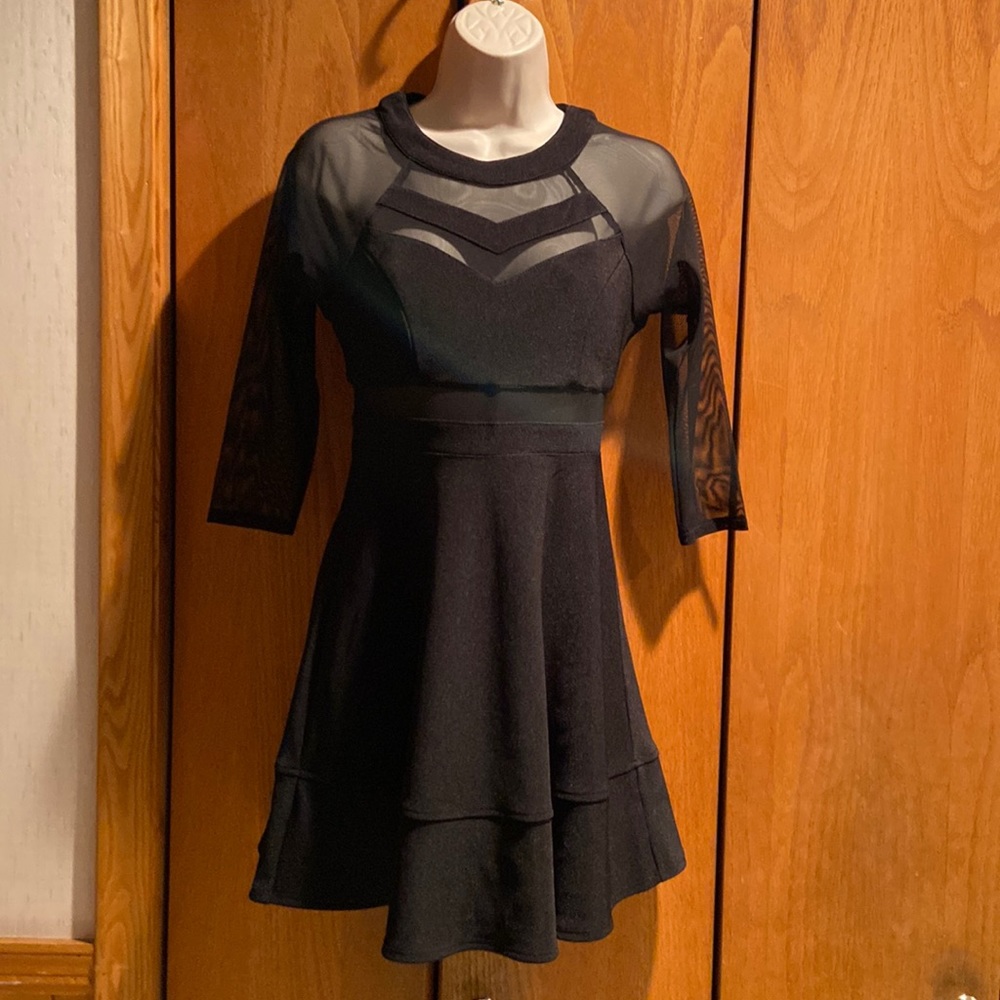 Black Holiday Dress with sheer details, back zipper detail, Sz 4-6